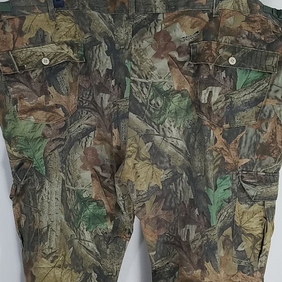 Camo Cargo Pants Mens 6 pocket Timber Camouflage Deer Duck Hunting 56 W adj - Picture 8 of 10